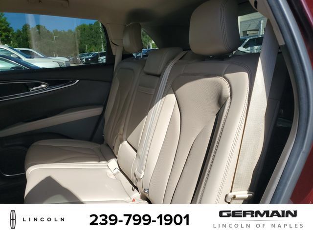 Certified 2022 Lincoln Nautilus Reserve AWD/4WD image 20