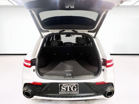 Used 2024 Genesis GV70 2.5T w/ Sport Prestige Package image 21