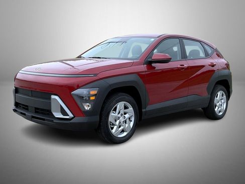 Certified 2026 Hyundai Kona SE AWD/4WD image 1