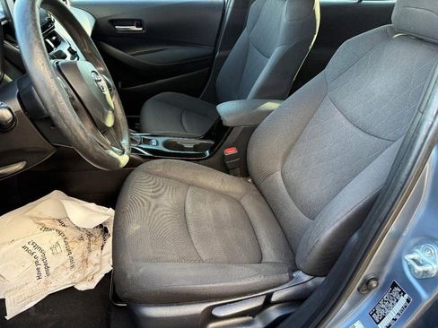 Used 2021 Toyota Corolla LE w/ Carpet Mat Package (TMS) image 16