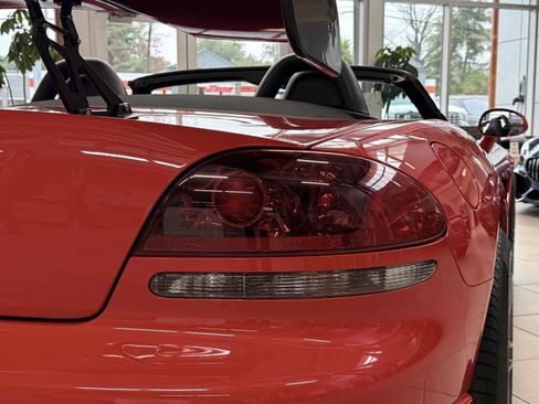 Used 2003 Dodge Viper SRT-10 RWD image 16