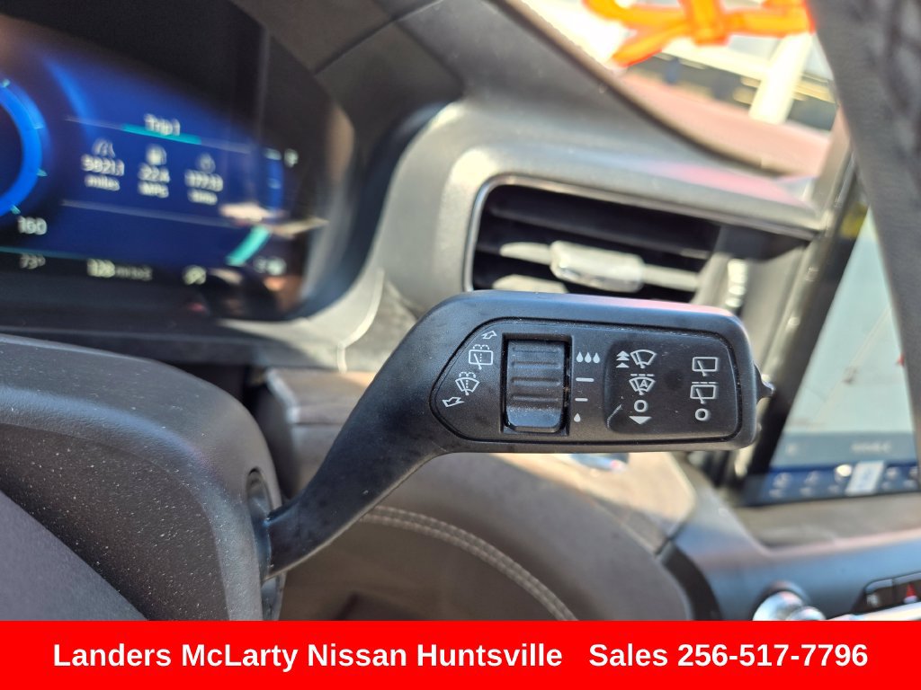Used 2020 Ford Explorer Platinum w/ Premium Technology Package AWD/4WD image 26