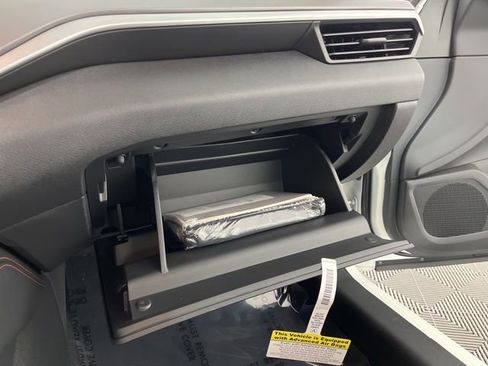 New 2025 Nissan Altima 2.5 SR image 39