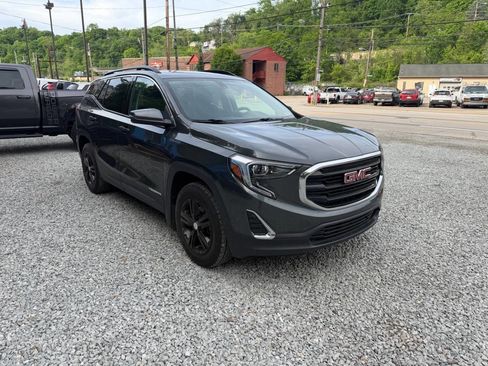 Used 2019 GMC Terrain SLE w/ Driver Convenience Package AWD/4WD image 6