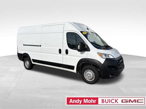 Used 2025 RAM ProMaster 2500 w/ Convenience Group FWD image 2