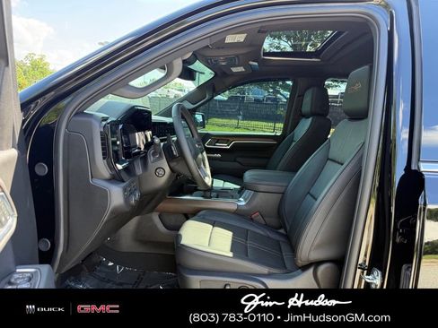Certified 2025 Chevrolet Silverado 1500 High Country w/ High Country Premium Package AWD/4WD image 25