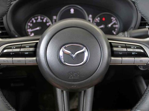 Used 2021 MAZDA MAZDA3 s FWD image 15