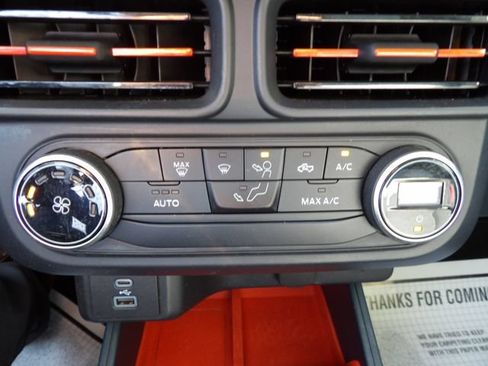 Used 2022 Ford Maverick XLT FWD image 25