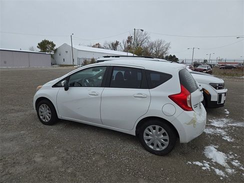 Used 2015 Nissan Versa Note S Plus image 2