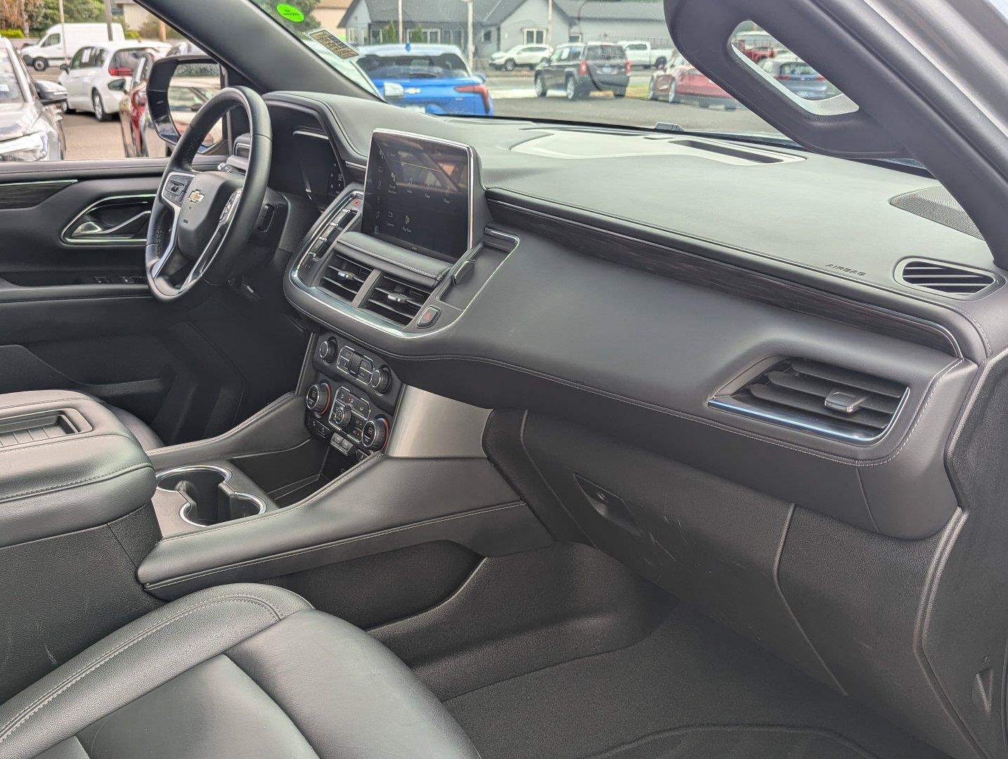 Used 2024 Chevrolet Tahoe LT AWD/4WD image 39