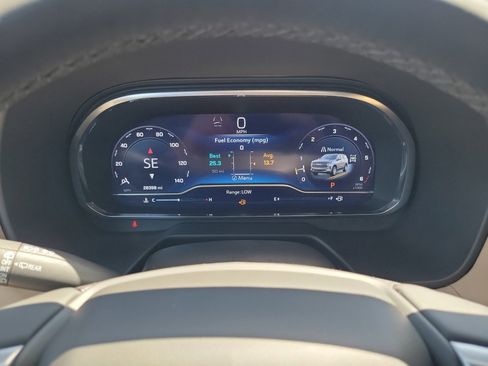 Used 2024 Chevrolet Tahoe Premier w/ Premium Package 2 image 13