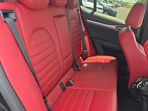 Used 2024 Alfa Romeo Stelvio Veloce AWD/4WD image 22