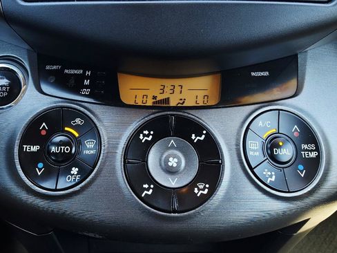 Used 2012 Toyota RAV4 Limited w/ Premium Plus Value Pkg AWD/4WD image 37