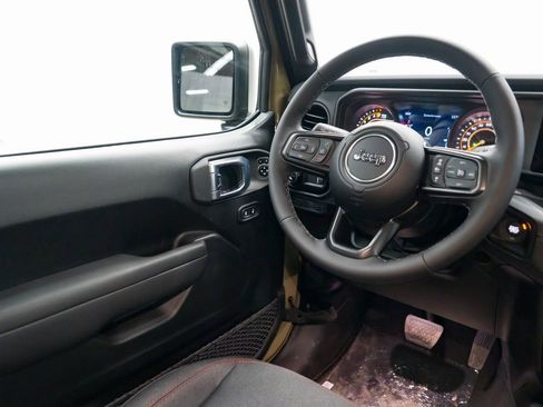 New 2026 Jeep Gladiator Rubicon image 11