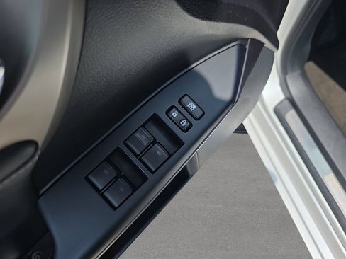 Used 2016 Lexus CT 200h w/ Accessory Package 2 FWD image 15
