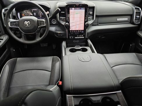 New 2026 RAM 2500 Laramie AWD/4WD image 8