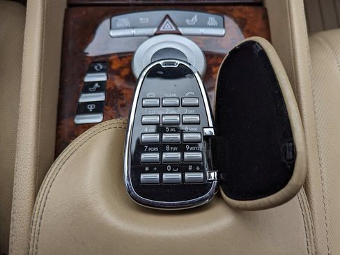 Used 2013 Mercedes-Benz CL 550 4MATIC image 29