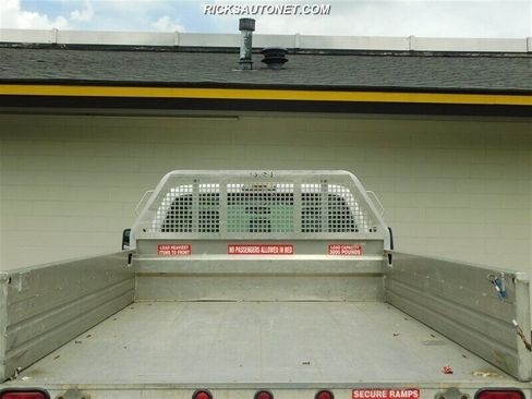 Used 2015 Ford F250 XL image 8