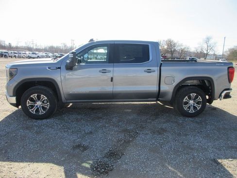 New 2026 GMC Sierra 1500 SLE w/ Max Trailering Package AWD/4WD image 9