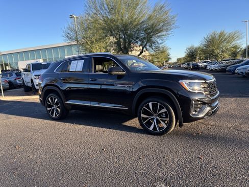 Certified 2025 Volkswagen Atlas Cross Sport SEL Premium R-Line image 6