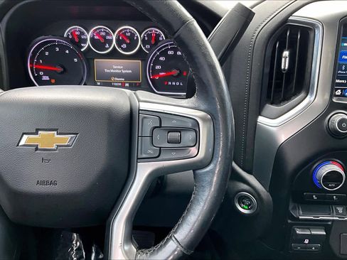 Used 2022 Chevrolet Silverado 2500 LT w/ Convenience Package image 25