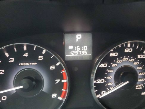 Used 2011 Subaru Outback 2.5i Limited AWD/4WD image 25