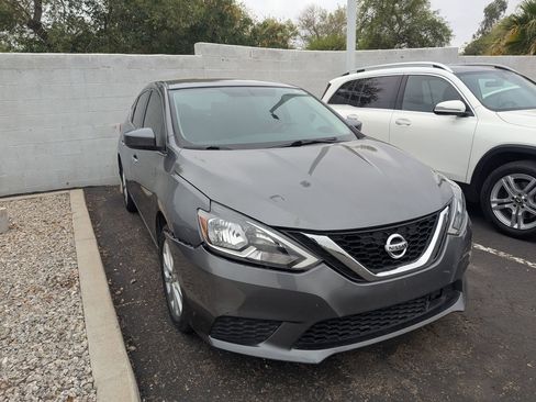 Used 2019 Nissan Sentra SV image 4