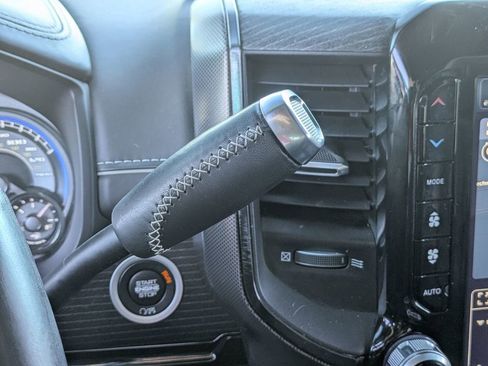 Used 2022 RAM 2500 Limited image 26