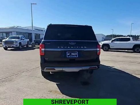 Used 2023 Ford Expedition XLT image 8