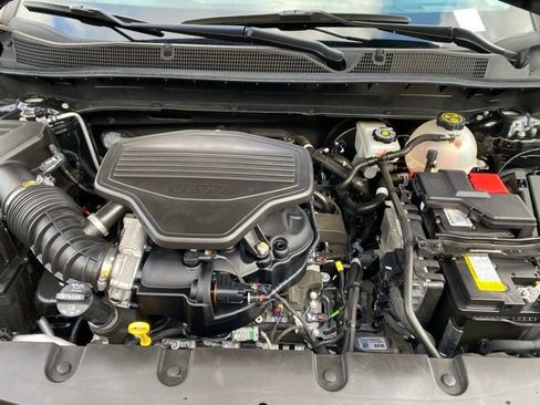 Used 2023 Chevrolet Blazer LT image 10