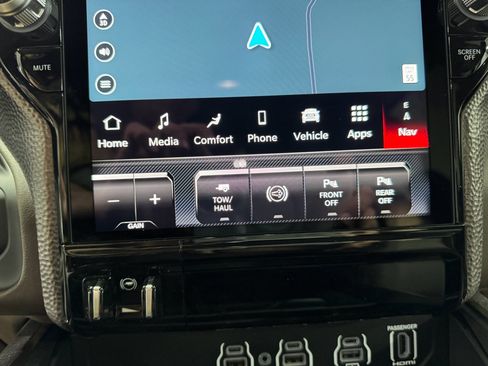 Used 2025 RAM 3500 Longhorn image 37