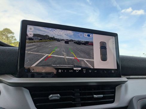 New 2026 Ford Explorer Active RWD image 23