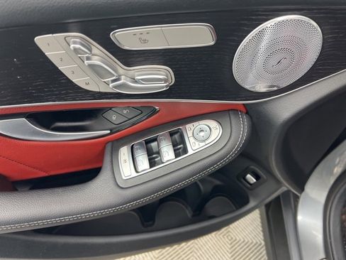 Used 2021 Mercedes-Benz GLC 300 4MATIC image 14