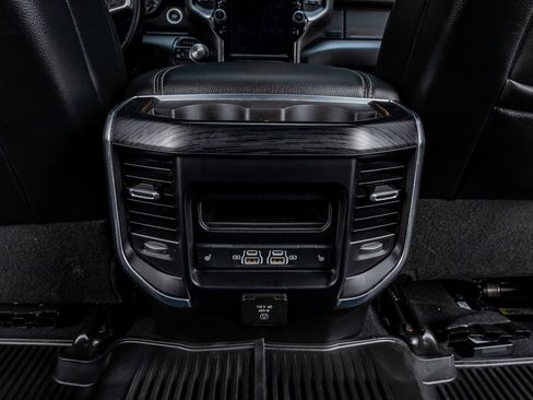 Used 2024 RAM 2500 Laramie w/ Night Edition AWD/4WD image 32