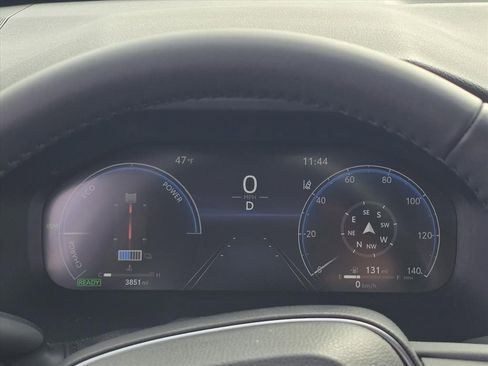 Used 2025 Toyota RAV4 Limited image 23