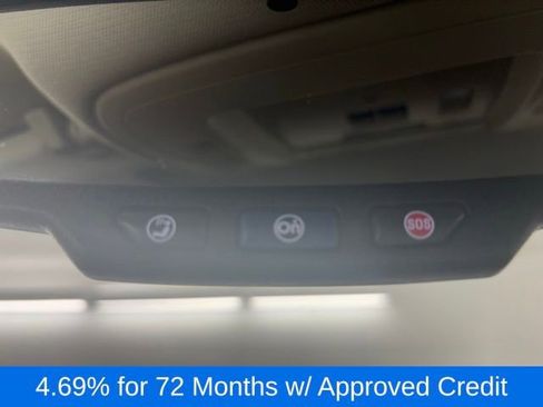 Used 2017 Chevrolet Silverado 1500 High Country image 35