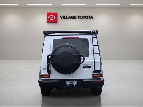 Used 2022 Mercedes-Benz G 550 image 4