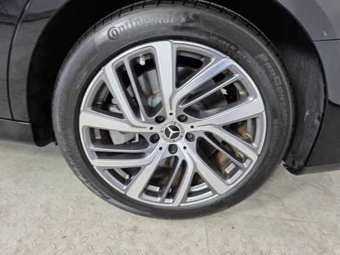 Certified 2025 Mercedes-Benz E 450 4MATIC Sedan image 17