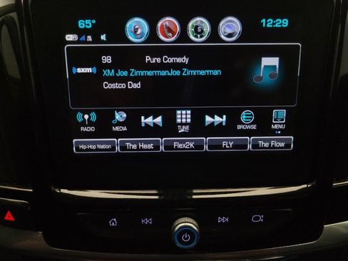 Used 2019 Chevrolet Traverse LT image 25