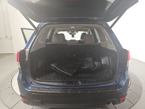 Used 2020 Subaru Forester Premium AWD/4WD image 23