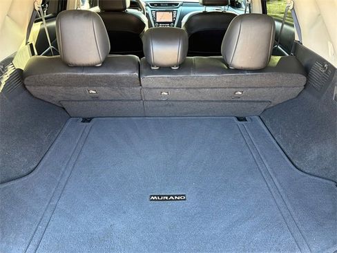 Used 2020 Nissan Murano SL w/ Moonroof Package image 11