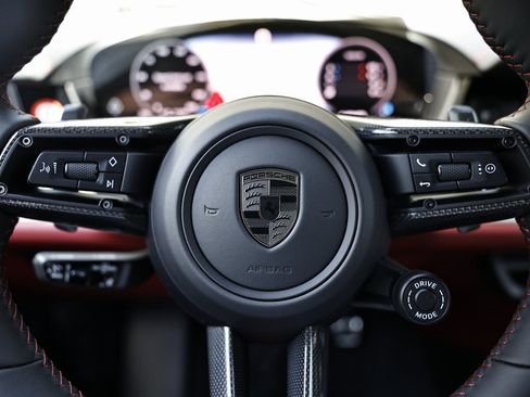 New 2025 Porsche Cayenne Turbo image 37