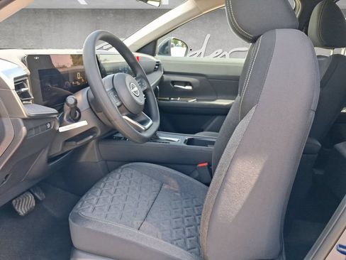 New 2026 Nissan Kicks SV w/ SV Premium Package FWD image 20
