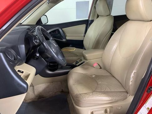 Used 2011 Toyota RAV4 Limited w/ Limited Extra Value Pkg AWD/4WD image 16