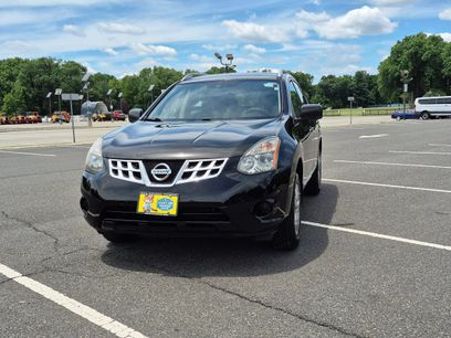 Used 2015 Nissan Rogue S w/ Convenience Package