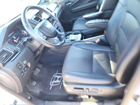 Used 2022 Honda Pilot Black Edition image 10