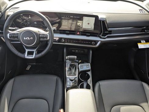 Used 2024 Kia Sportage SX image 15