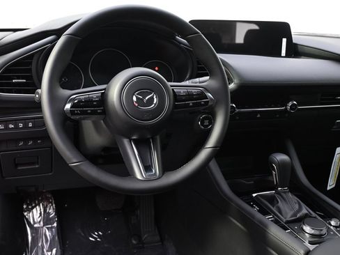 New 2026 MAZDA MAZDA3 Hatchback w/Premium Plus Pkg AWD/4WD image 12