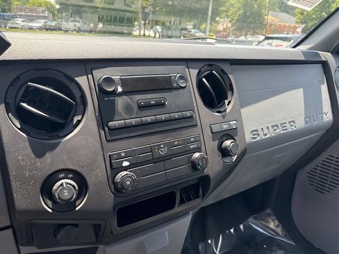Used 2016 Ford F250 XL RWD image 17