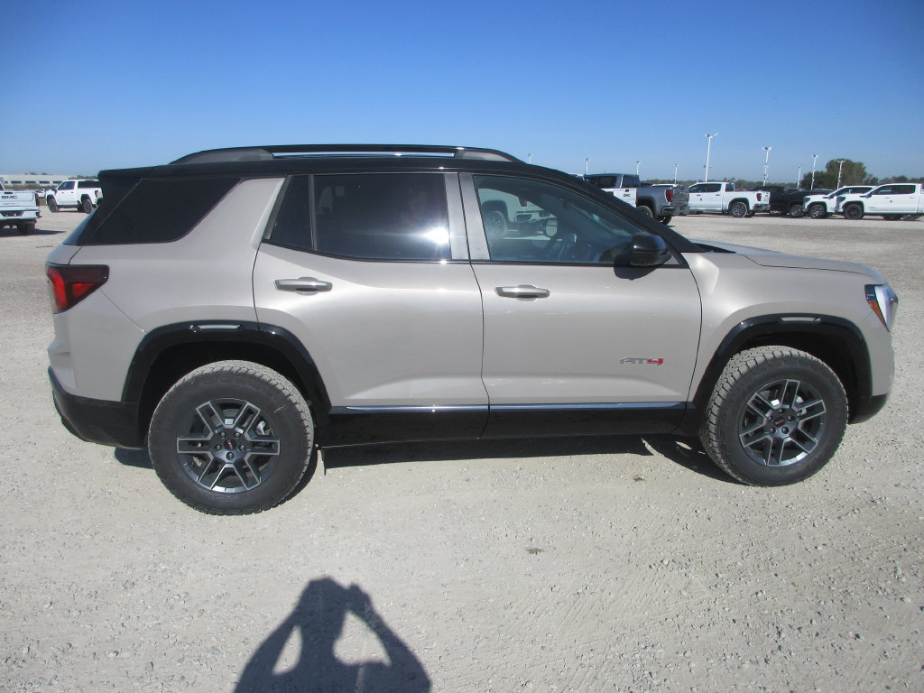 New 2027 GMC Terrain AT4 w/ Convenience Package III AWD/4WD image 3